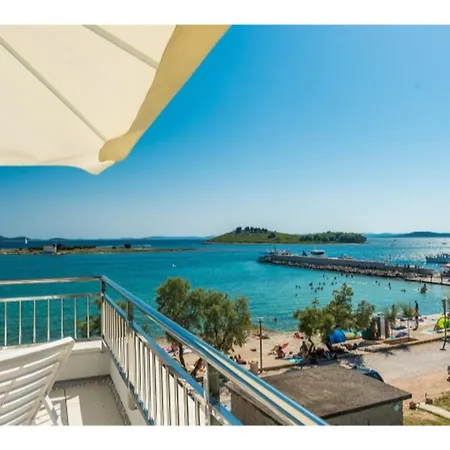 Modern Right On The Janice Beach In Centre 50 M Away Appartamento *