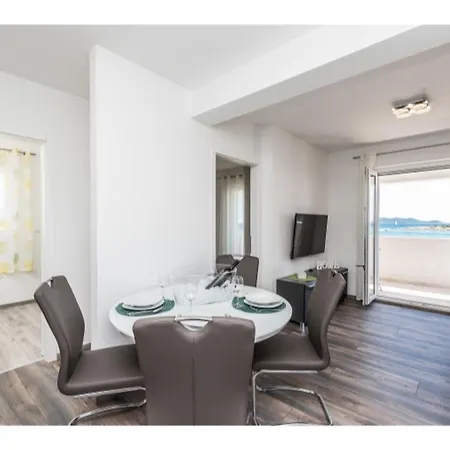 Appartamento Modern Right On The Janice Beach In Centre 50 M Away