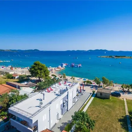 Modern Right On The Janice Beach In Centre 50 M Away Appartamento