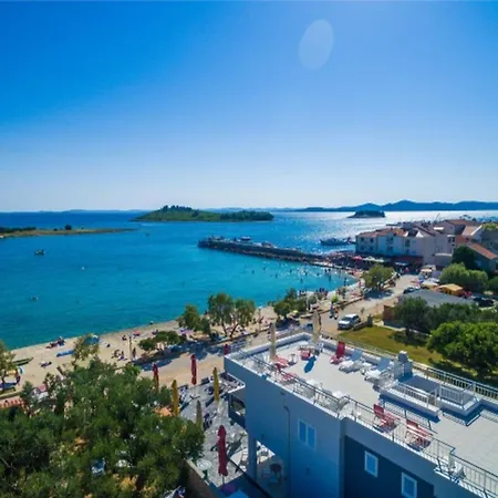 Modern Right On The Janice Beach In Centre 50 M Away * Pakoštane