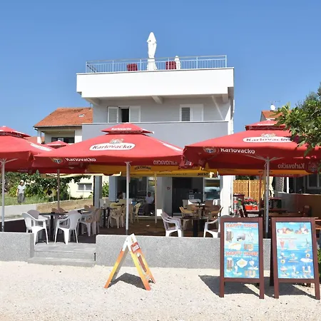 Appartamento Modern Right On The Janice Beach In Centre 50 M Away Pakoštane