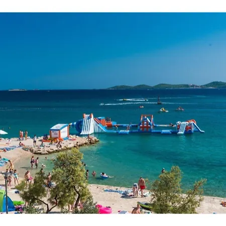 Modern Right On The Janice Beach In Centre 50 M Away Pakoštane